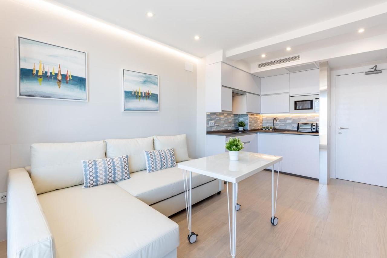 Wintowinrentals Apartamento Suite En Ocean House Торремолинос Экстерьер фото